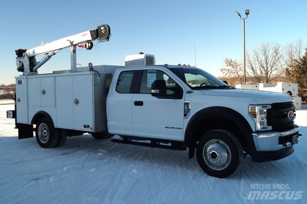 Ford F 550 XL SD Track mounted cranes