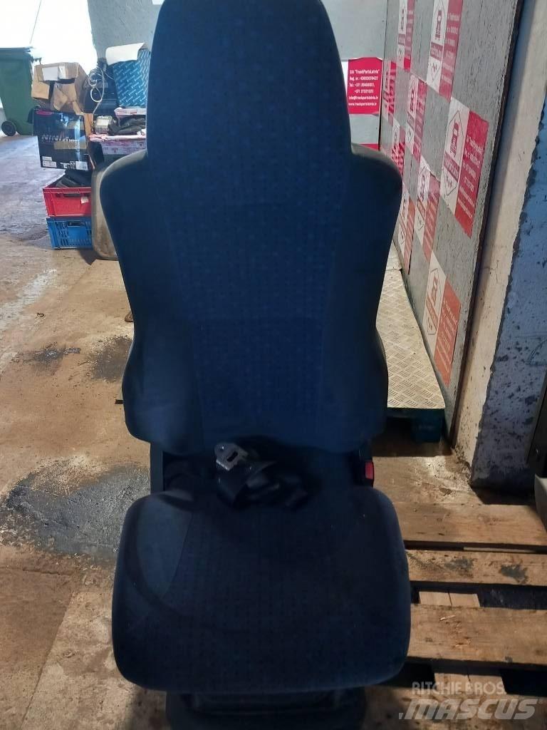 MAN TGM  81623076528 Cabins and interior
