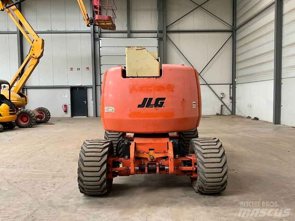 JLG 450 AJ Articulated boom lifts
