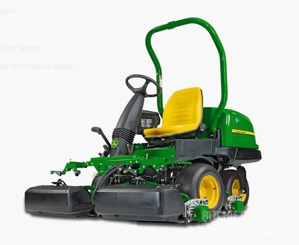 John Deere 2500 A Greens mowers