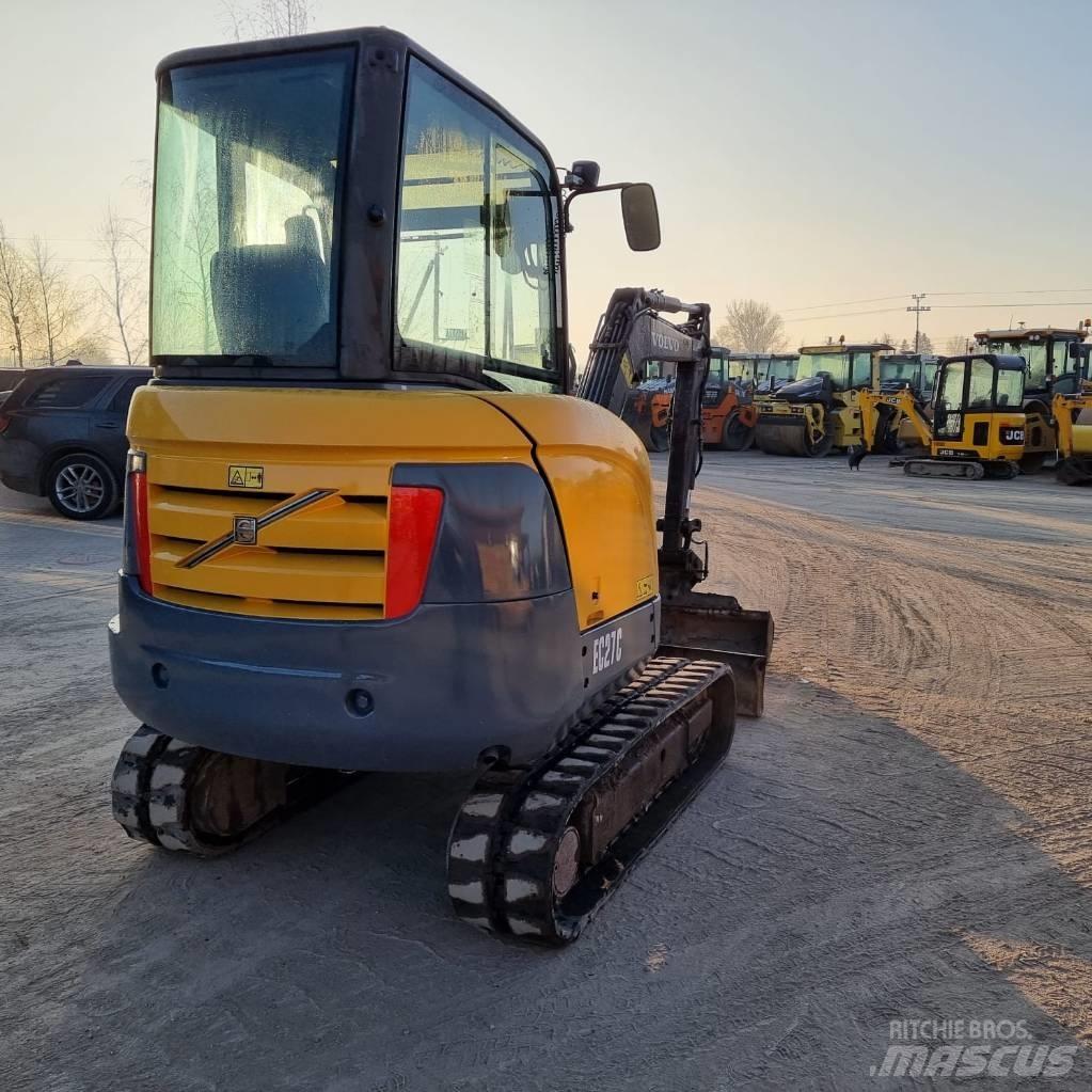 Volvo EC 27 C Mini excavators < 7t (Mini diggers)