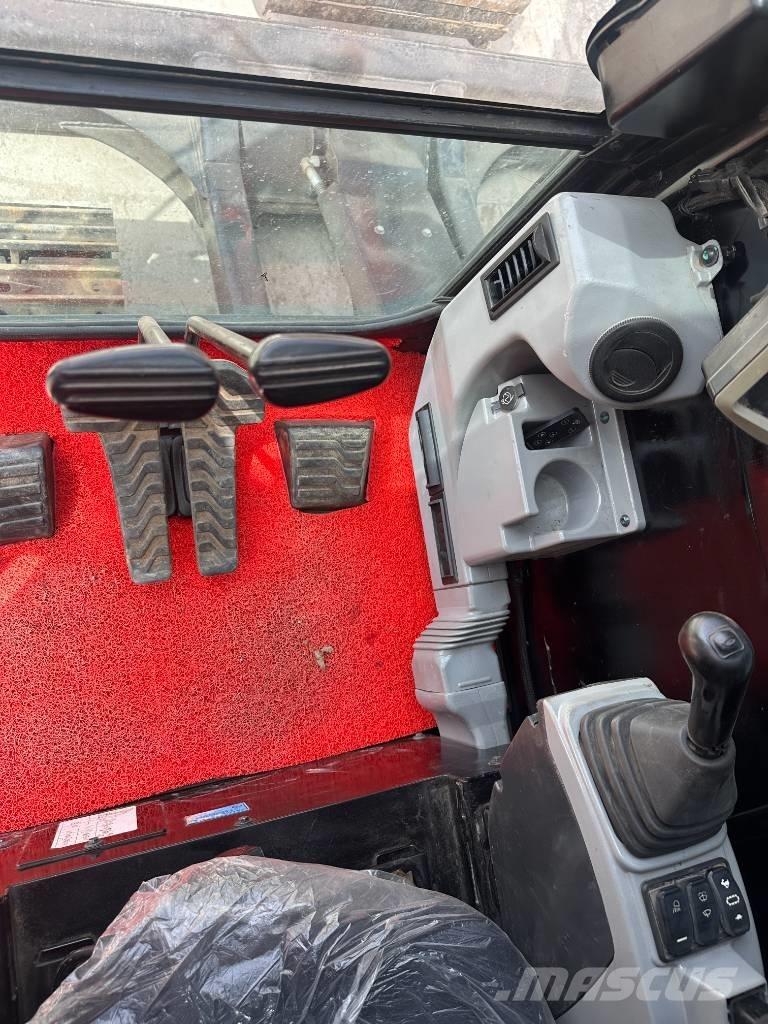 CAT 307 Mini excavators  7t - 12t