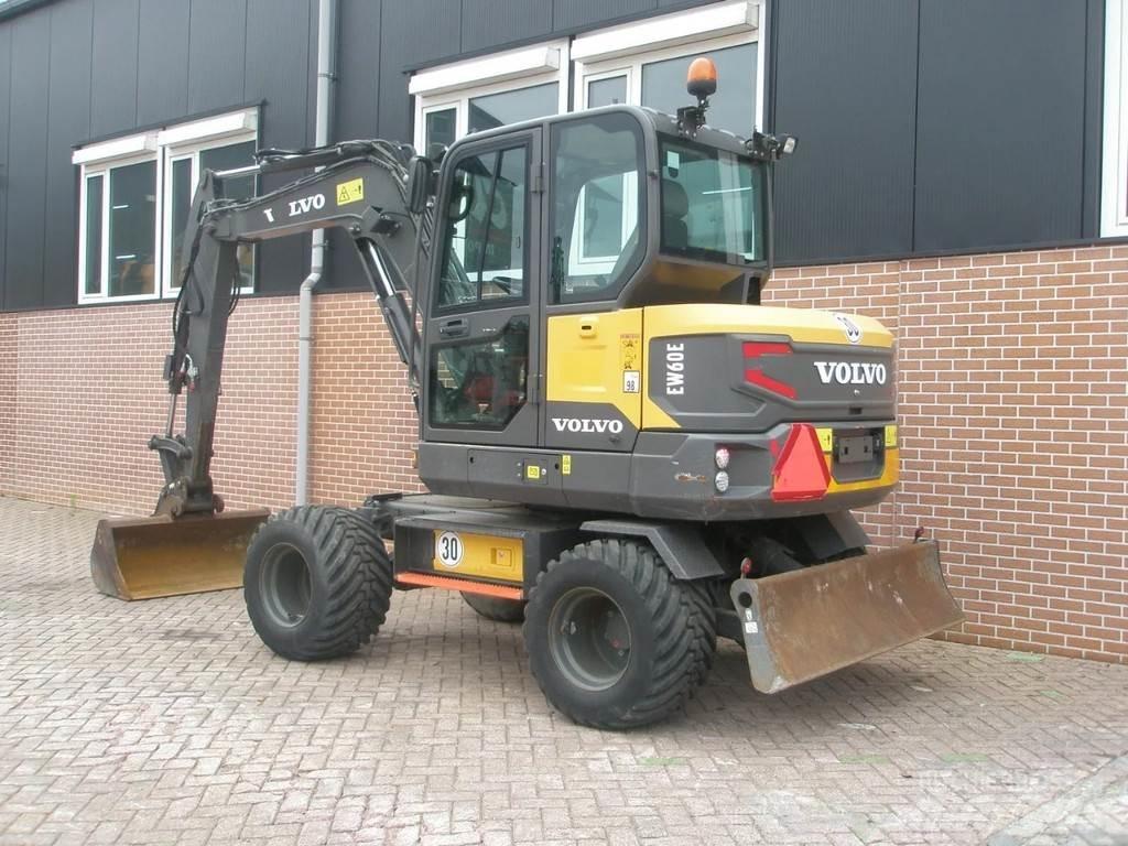 Volvo EW60E Mini excavators < 7t (Mini diggers)