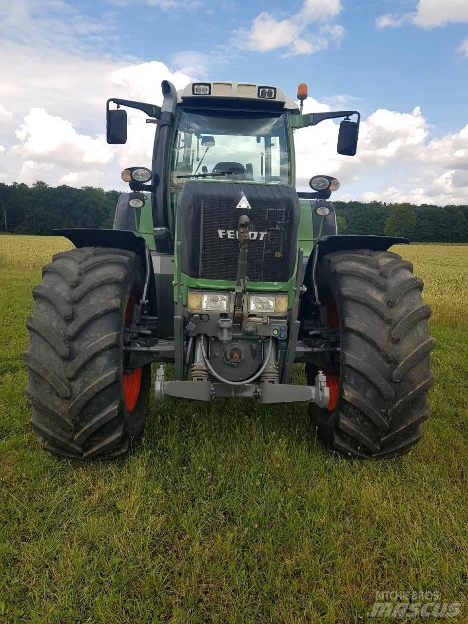 Fendt 930 Vario Tractors
