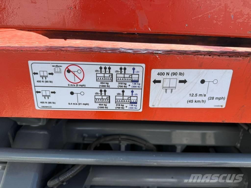 SkyJack SJ 4626 Scissor lifts