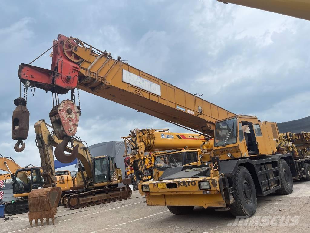 Kato NK 500 All terrain cranes