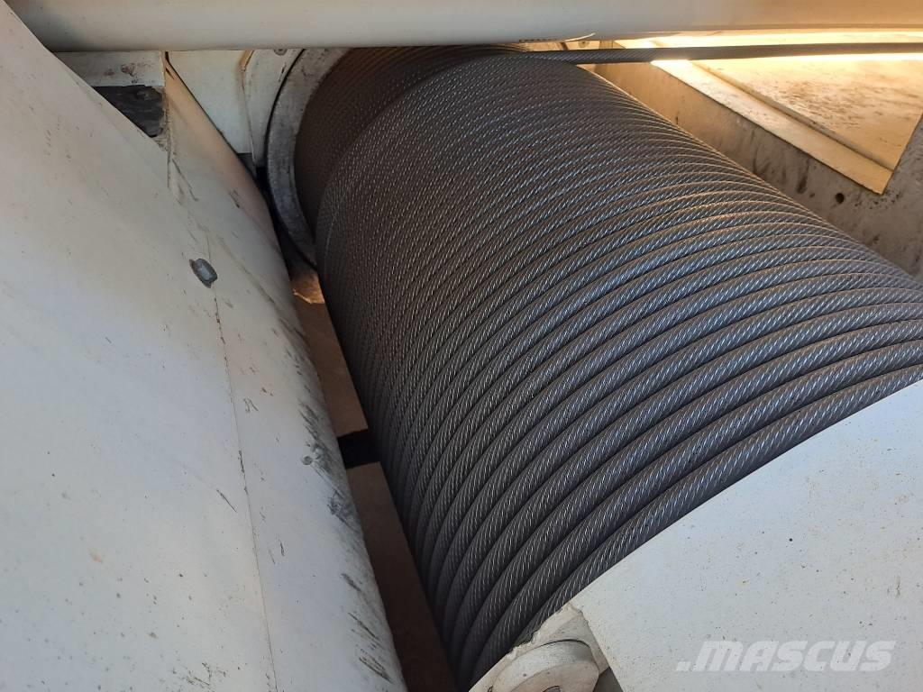 Spierings SK599AT5 Self-erecting cranes