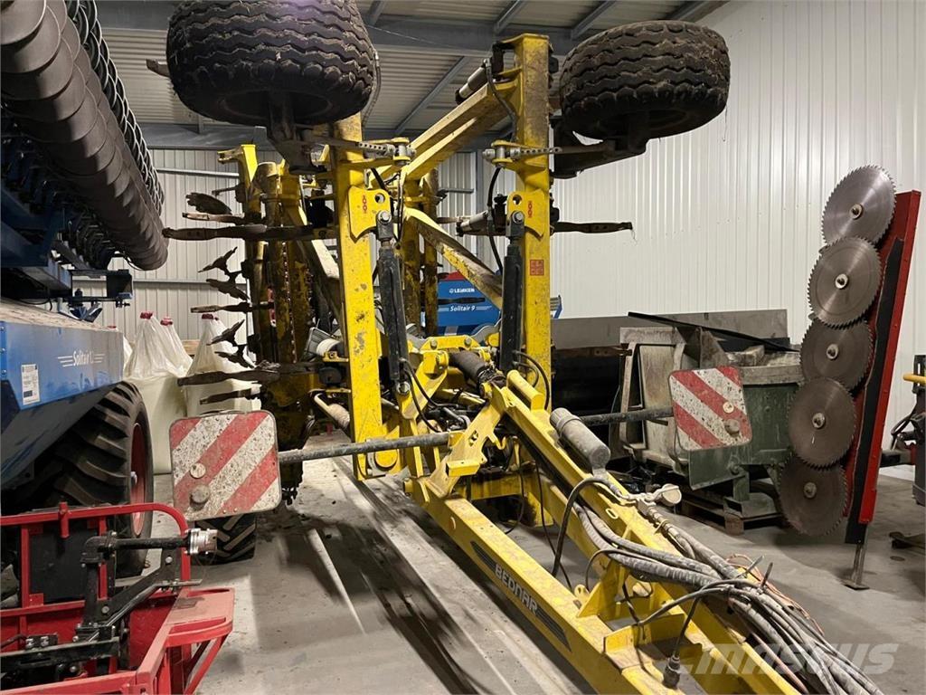 Bednar TO6000 HM Cultivators