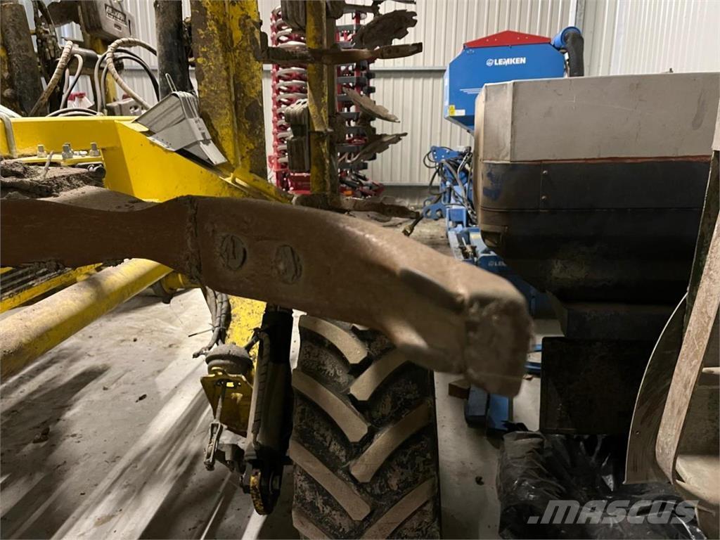 Bednar TO6000 HM Cultivators