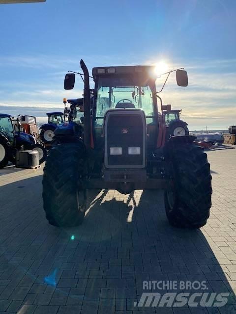 Massey Ferguson 6190 Tractors