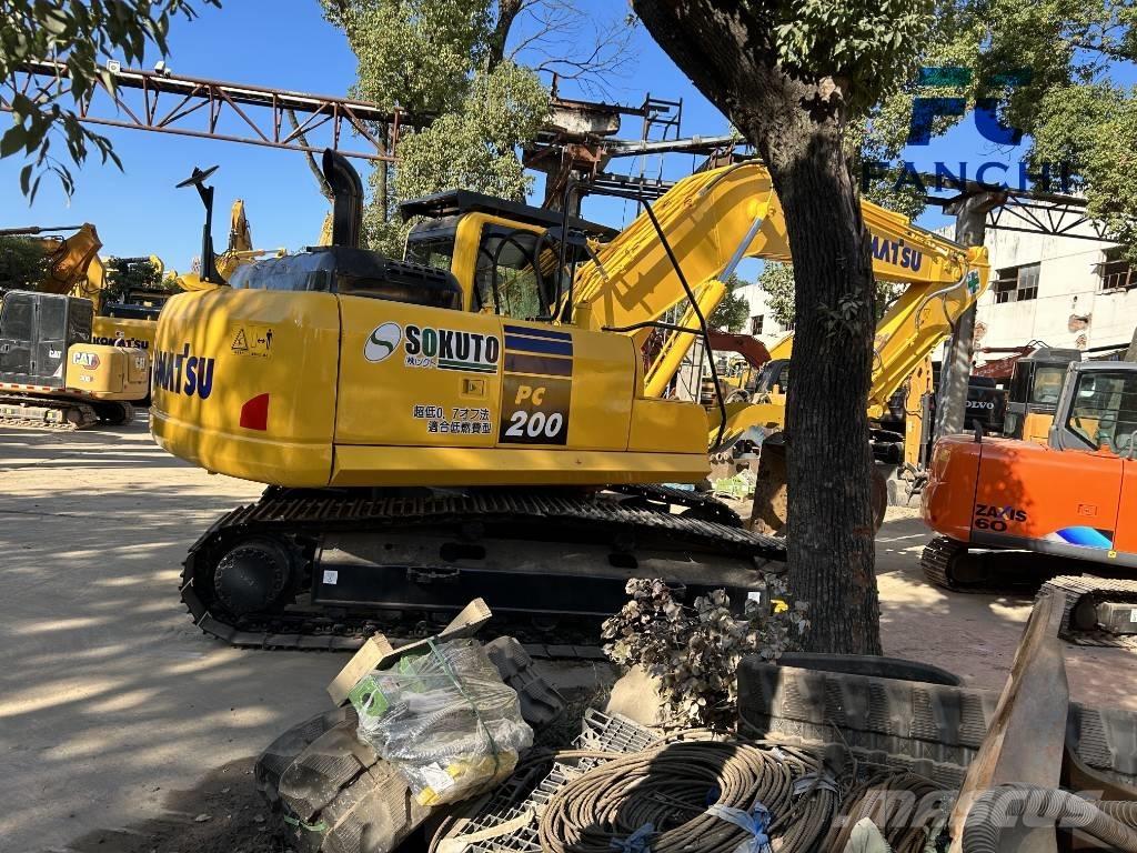 Komatsu PC 200 Crawler excavators
