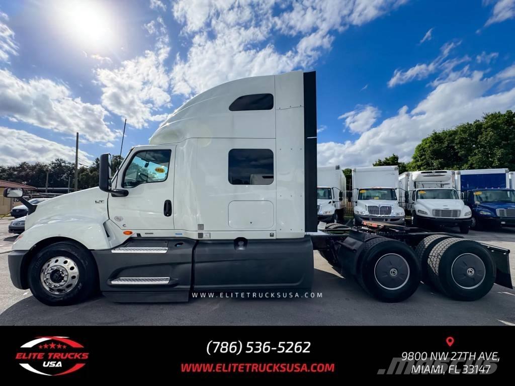 International LT Prime Movers