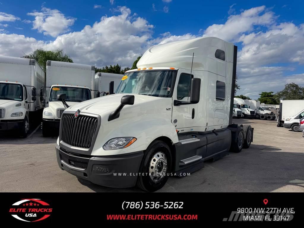 International LT Prime Movers