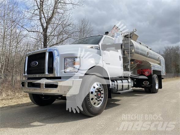 Ford F750 Other