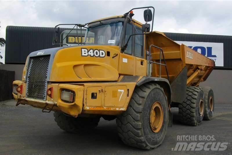 Bell B40D 6X6 Articulated Haulers
