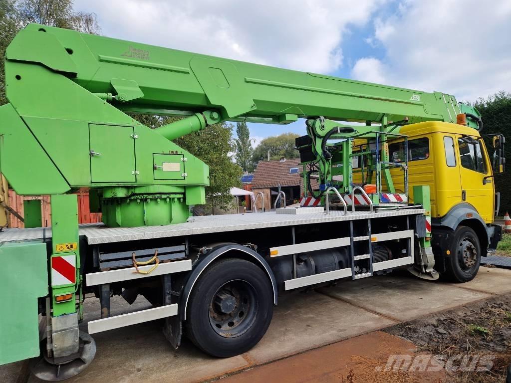 Mercedes-Benz 1824 Truck mounted platforms