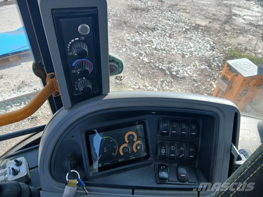 JCB 4 CX Backhoe