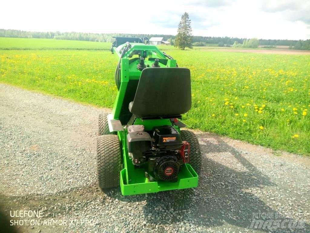 Avant 313 Farm machinery