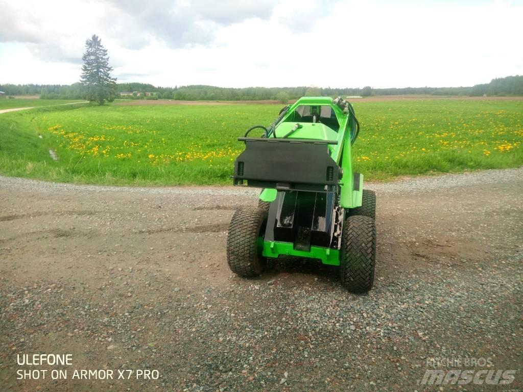 Avant 313 Farm machinery