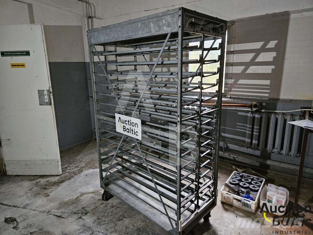 Jamesway  Other livestock machinery and accessories