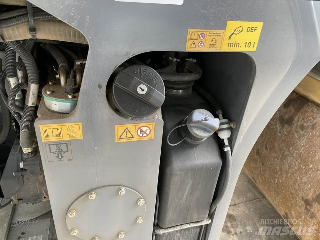 Hamm DV+ 90I VS-OS Twin drum rollers