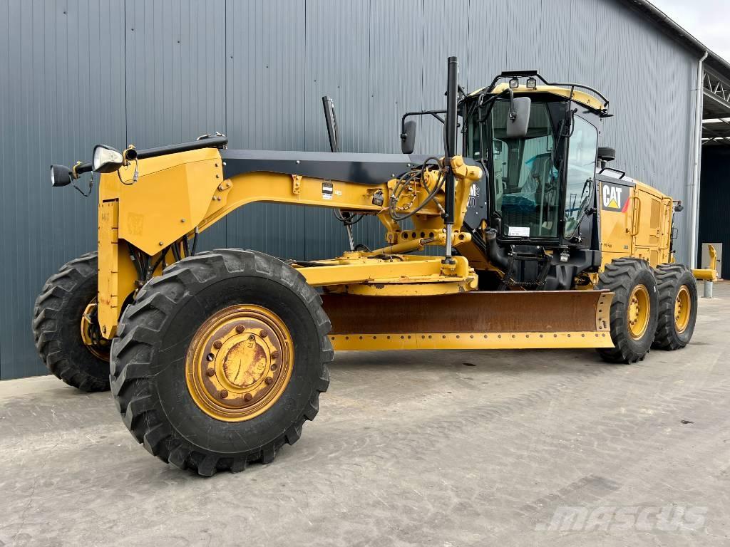 CAT 140M2 AWD Graders