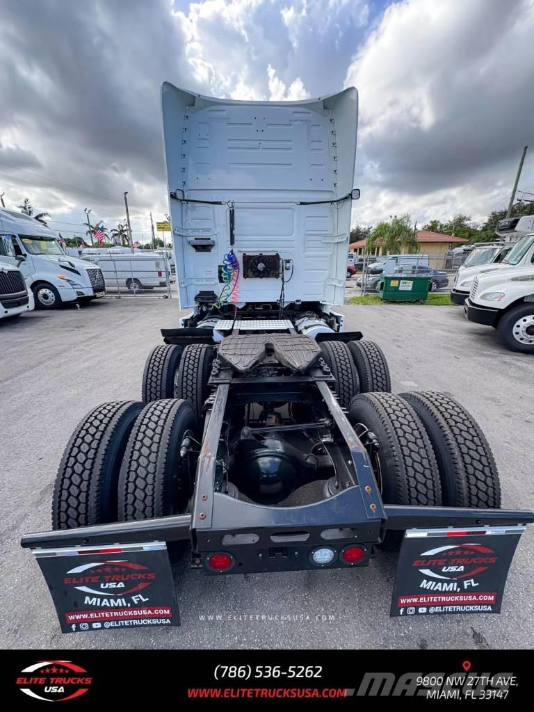 Volvo Commercial VNL Prime Movers