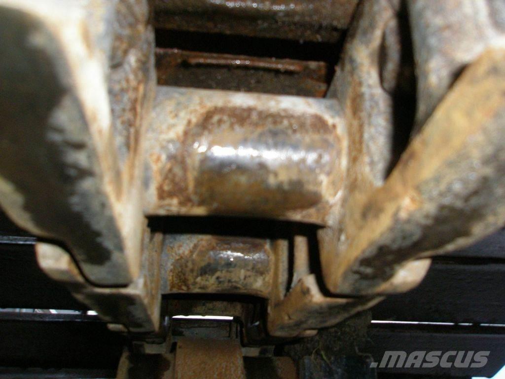 Kato HD512-3 Crawler excavators