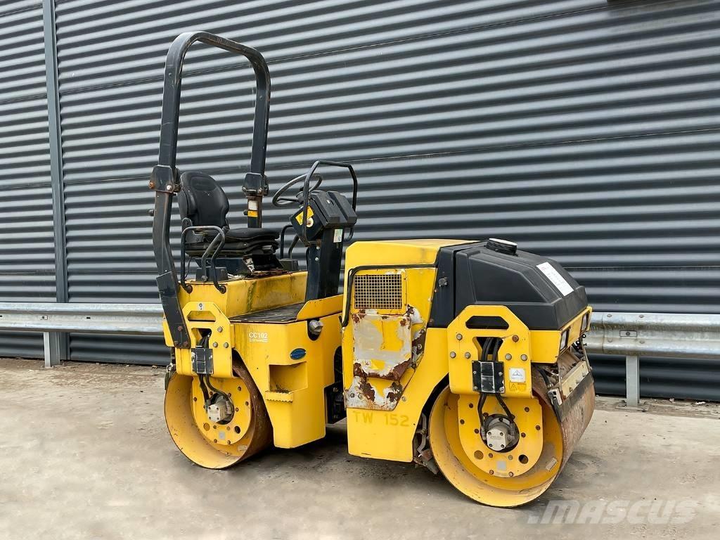 Dynapac CC102 Twin drum rollers