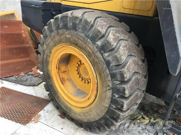 Komatsu WA 320-3 Wheel loaders