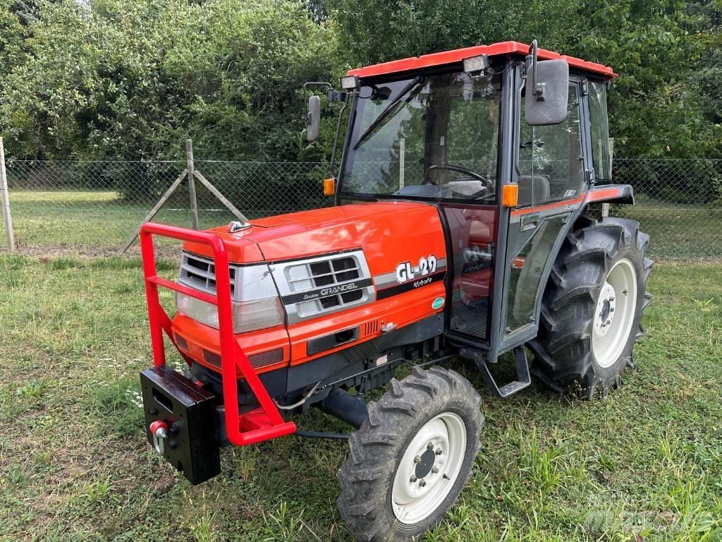 Kubota GL 29 Tractors