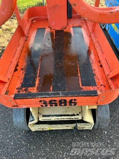 JLG 1230 ES Used Personnel lifts and access elevators