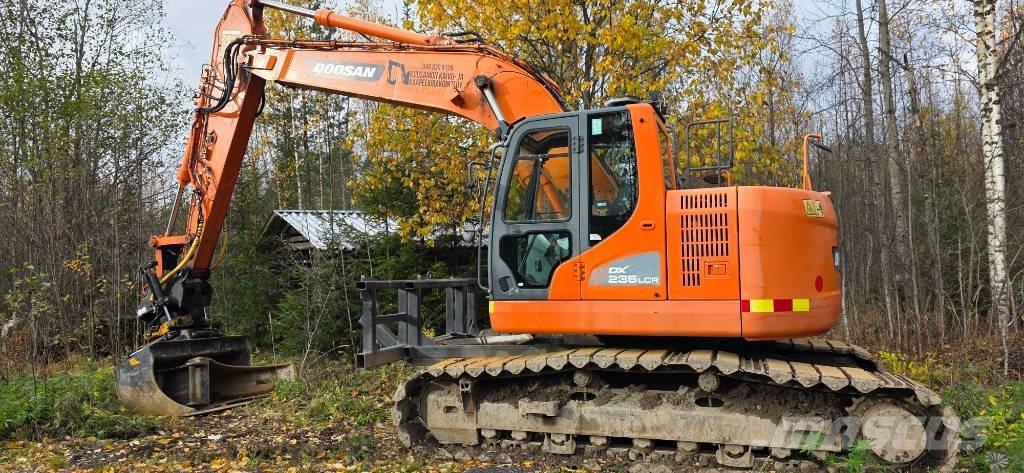 Doosan DX 235 LCR Crawler excavators