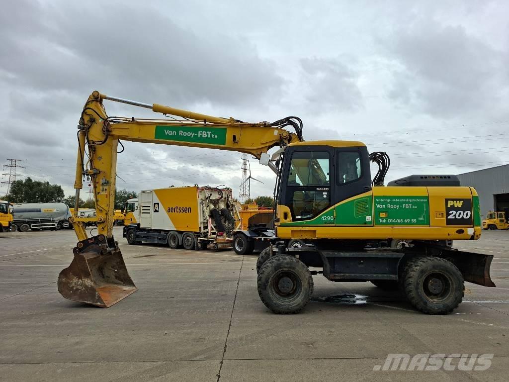 Komatsu PW 200-7H Wheeled excavators