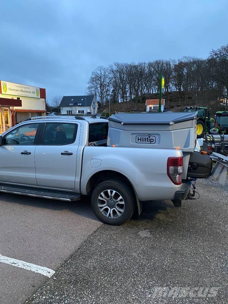 Hilltip spridare Sand and salt spreaders