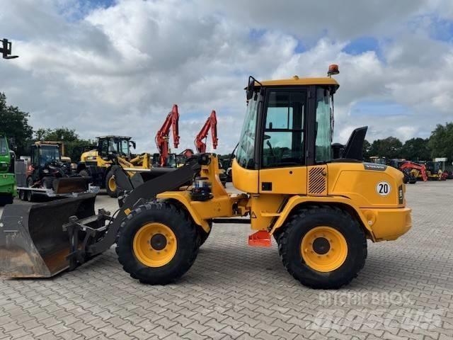 Volvo L 30 G Wheel loaders