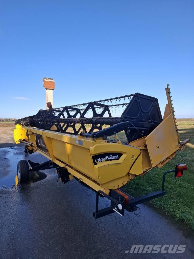 New Holland CX 840 Combine harvesters