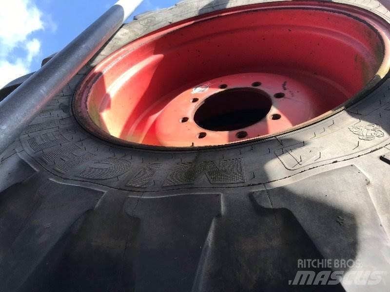 Michelin 16.9 R28 Other tractor accessories
