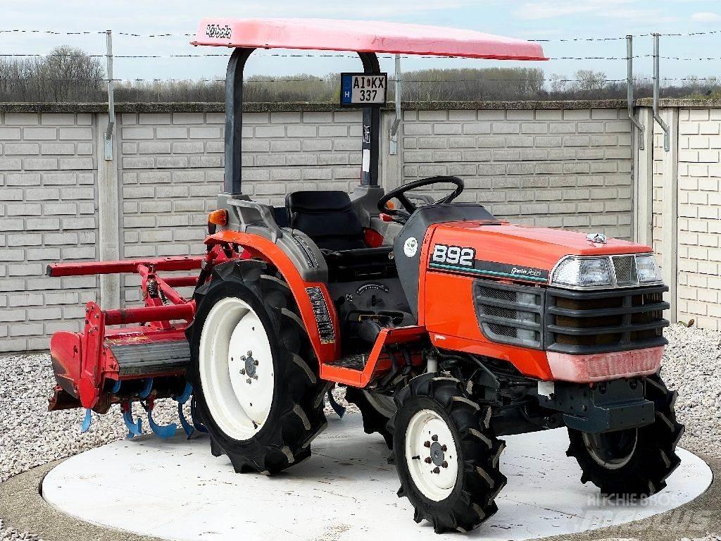 Kubota B92 Tractors