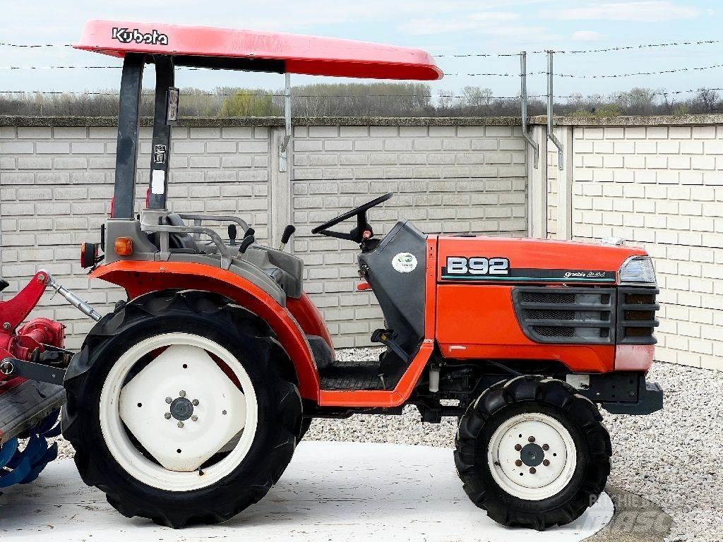 Kubota B92 Tractors