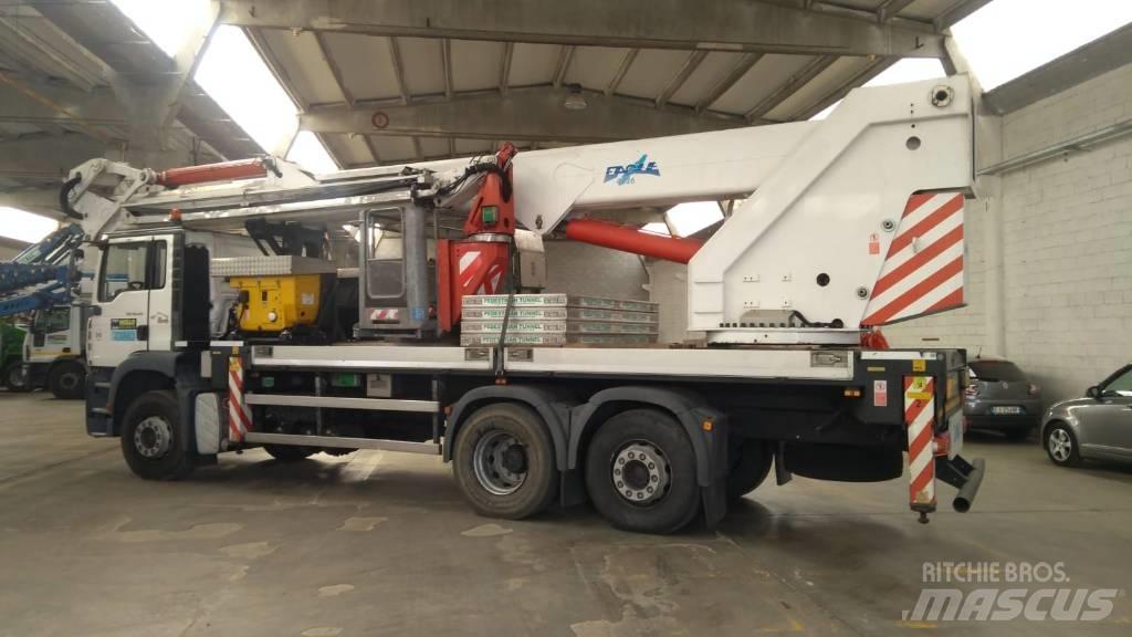 Oil & Steel EAGLE 4426 Truck mounted platforms