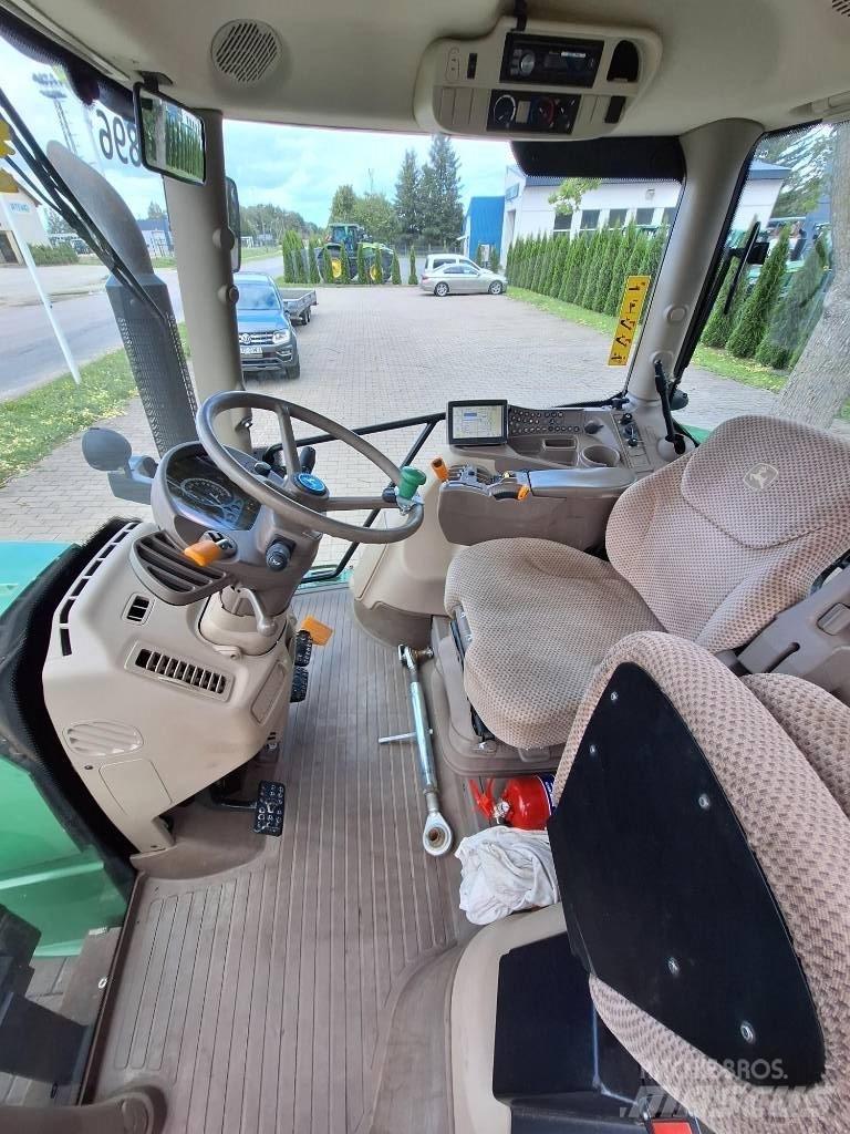 John Deere 6125 R Tractors