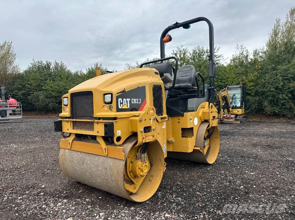 CAT CB 2.7 Twin drum rollers