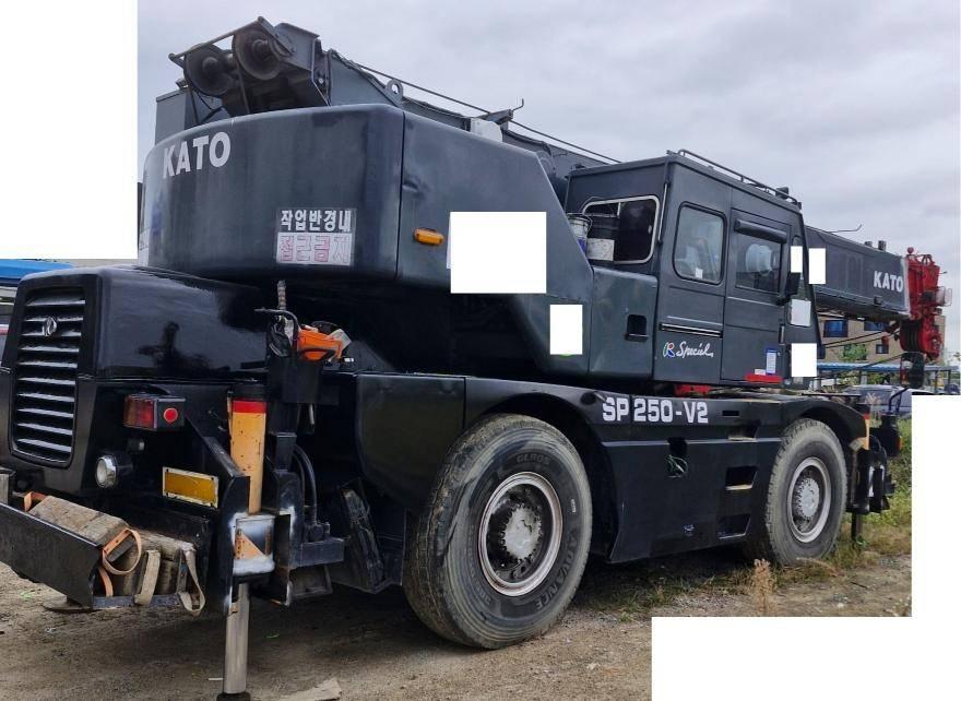 Kato KR 25 H V-2 Rough terrain cranes