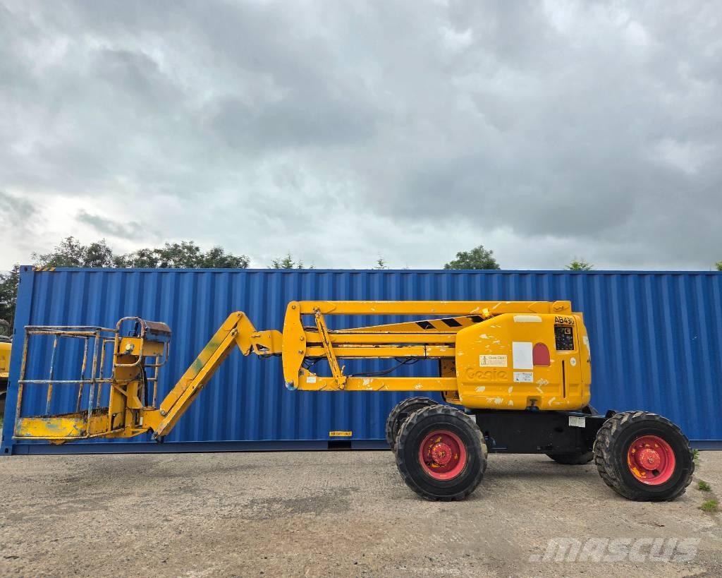 Genie Z 45/25 Articulated boom lifts