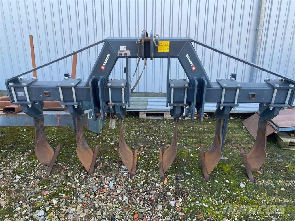 Saphir Combi 6-50 Manure spreaders
