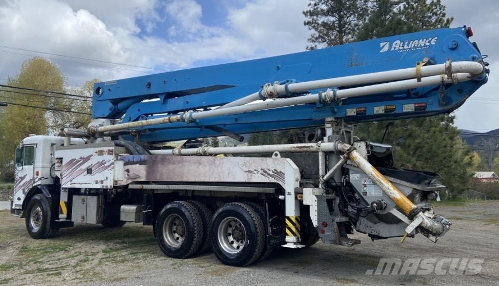 Alliance 37M (#1028) Concrete pumps