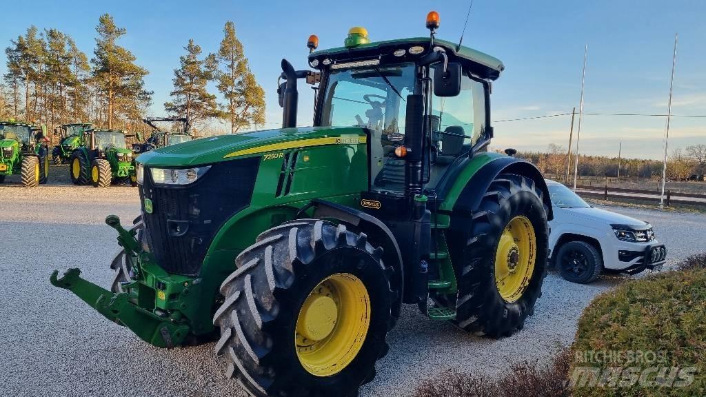 John Deere 7250R Tractors