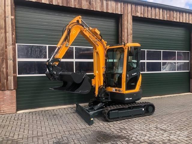 Hyundai R25Z-9AK Mini excavators < 7t (Mini diggers)