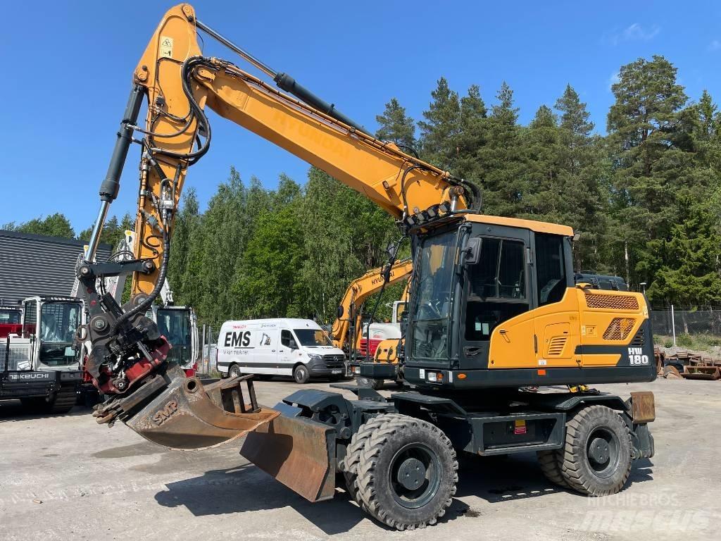Hyundai HW 180 Wheeled excavators